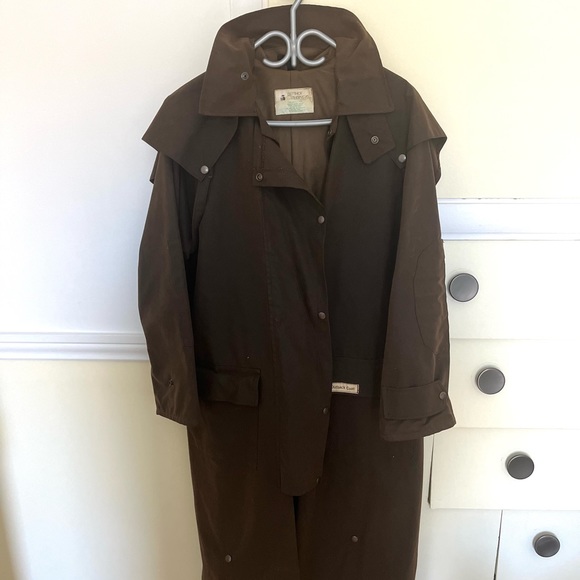 Vintage cowboy coat bought in New Mexico in 1982.
Size: small for man or woman - Picture 2 of 11